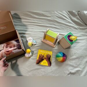 Lovevery “the senser” kit (5-6 month) FULL